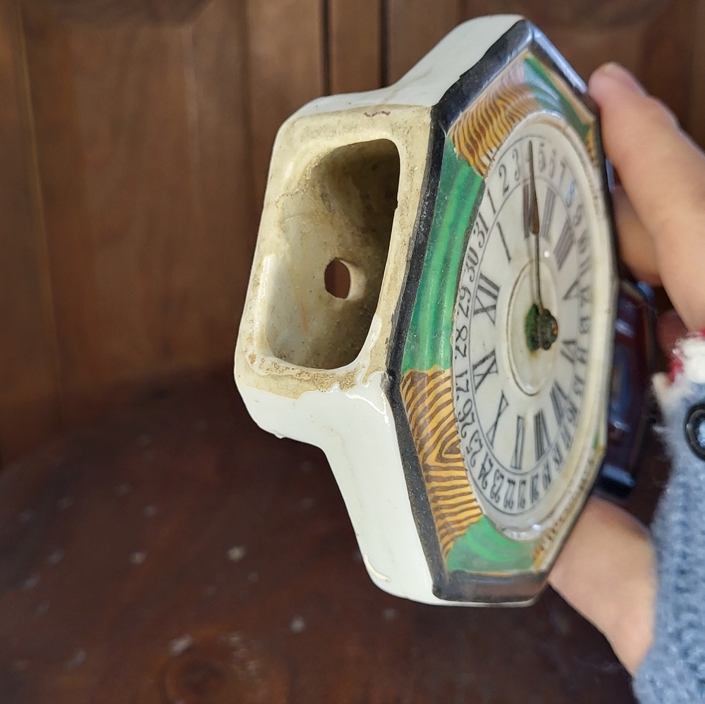 Clock Calender Wall Vase - Picture 10 of 13